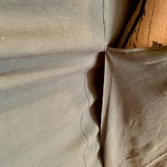 Bannana Republic wrap knit v-neck dress.  XL.  Dark Cypress Green - Picture 3 of 6